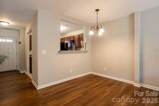 31 Amersham Lane, Fletcher, NC 28732