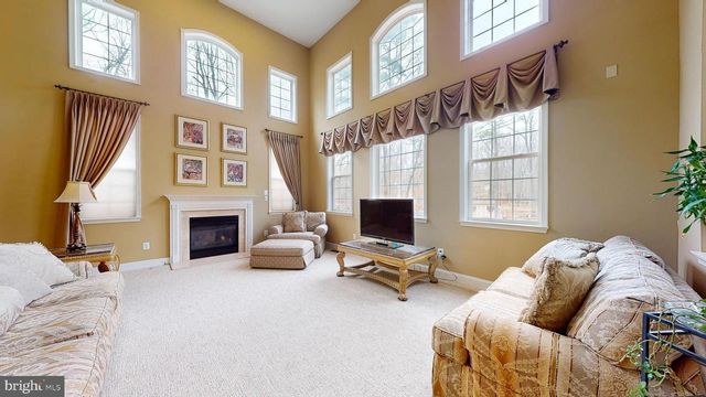 39 MIDBRIDGE DRIVE, Medford, NJ 08055