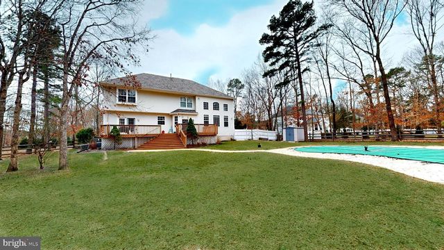 39 MIDBRIDGE DRIVE, Medford, NJ 08055