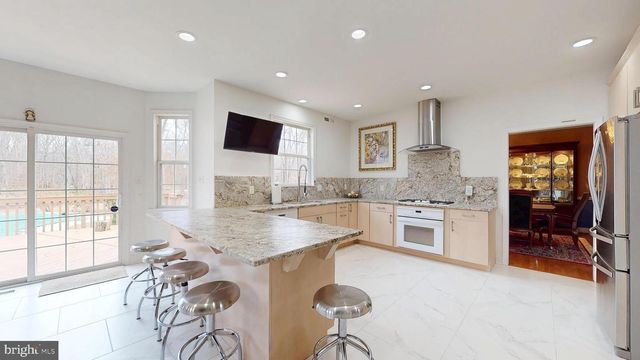 39 MIDBRIDGE DRIVE, Medford, NJ 08055
