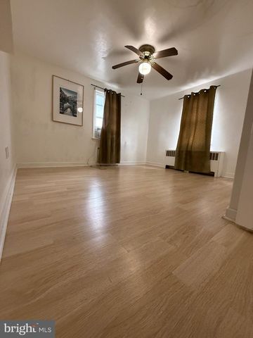 3220 GUILFORD ST, Philadelphia, PA 19136