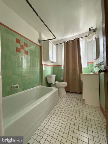 3220 GUILFORD ST, Philadelphia, PA 19136