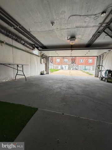 3220 GUILFORD ST, Philadelphia, PA 19136