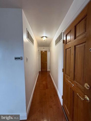 3220 GUILFORD ST, Philadelphia, PA 19136