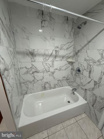 3220 GUILFORD ST, Philadelphia, PA 19136