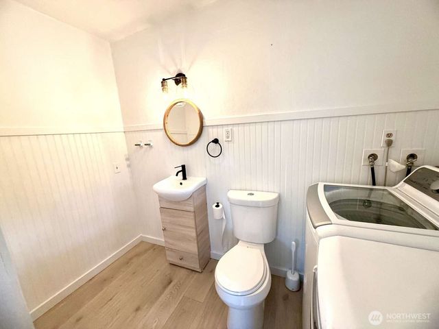 704 Kansas Street SW, Orting, WA 98360