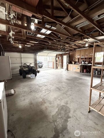 704 Kansas Street SW, Orting, WA 98360