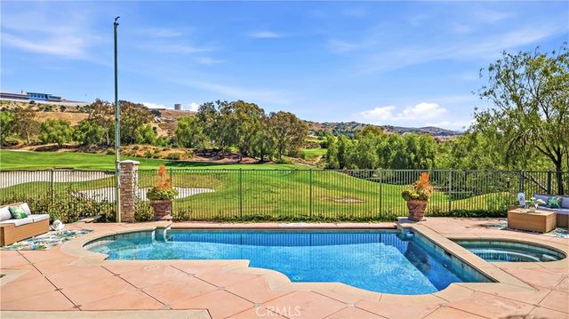 17601 Edgewood, Yorba Linda, CA 92886