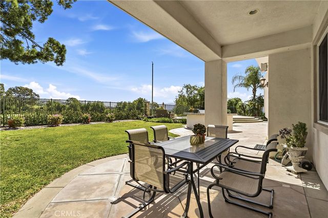 17601 Edgewood, Yorba Linda, CA 92886