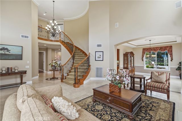 17601 Edgewood, Yorba Linda, CA 92886