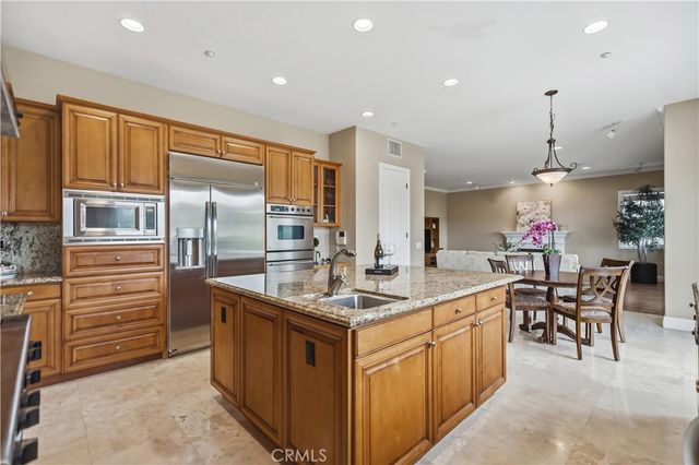 17601 Edgewood, Yorba Linda, CA 92886