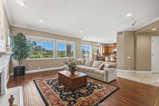 17601 Edgewood, Yorba Linda, CA 92886