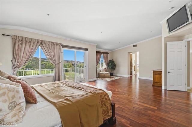 17601 Edgewood, Yorba Linda, CA 92886