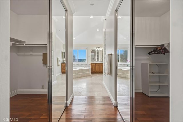 17601 Edgewood, Yorba Linda, CA 92886