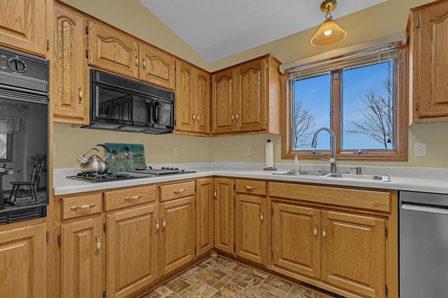 9900 W Lake Court, Rice, MN 56367