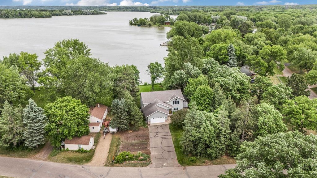 9900 W Lake Court, Rice, MN 56367