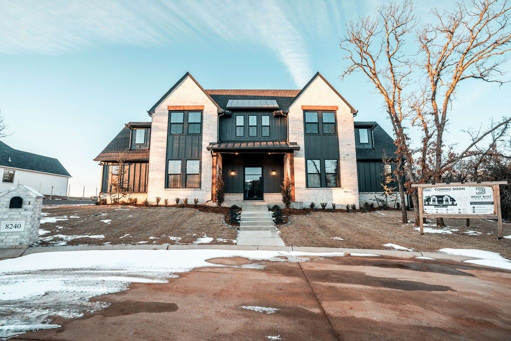 8240 Spotted Fawn Ridge, Edmond, OK 73007