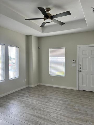 1320 N Mccoll Road 2, Edinburg, TX 78541