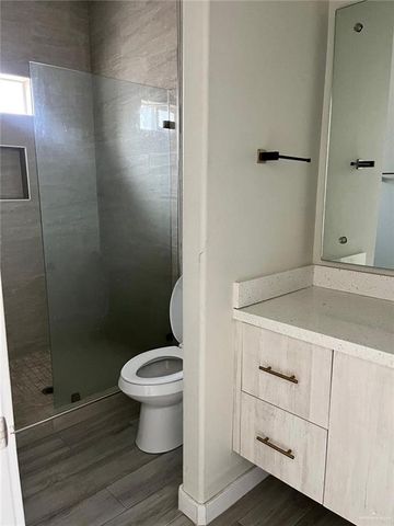 1320 N Mccoll Road 2, Edinburg, TX 78541