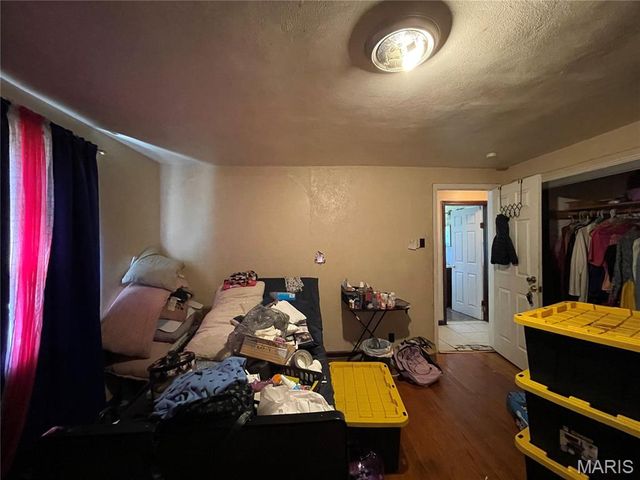 3523 Elmhurst Drive, St Louis, MO 63121