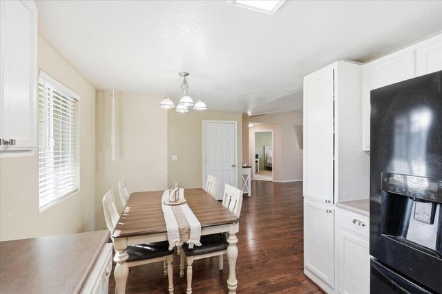 3851 Agate Meadows Court, White City, OR 97503