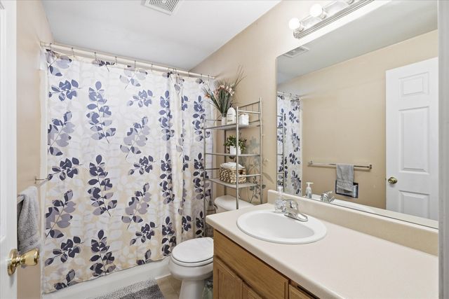 3851 Agate Meadows Court, White City, OR 97503