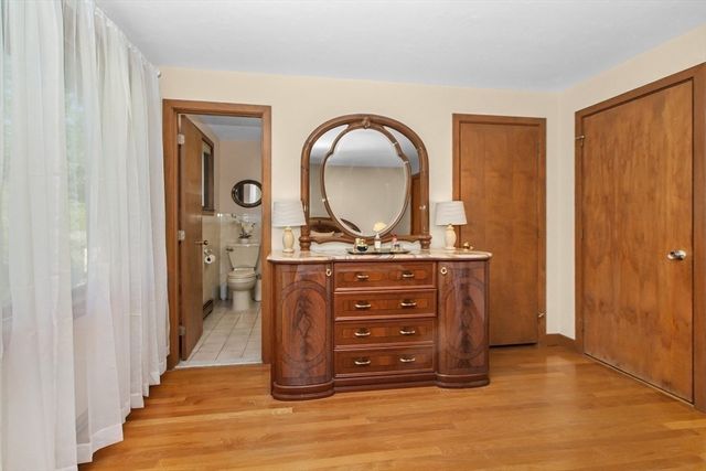 61 Canterbury Road, Waltham, MA 02453