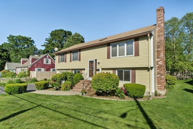 61 Canterbury Road, Waltham, MA 02453