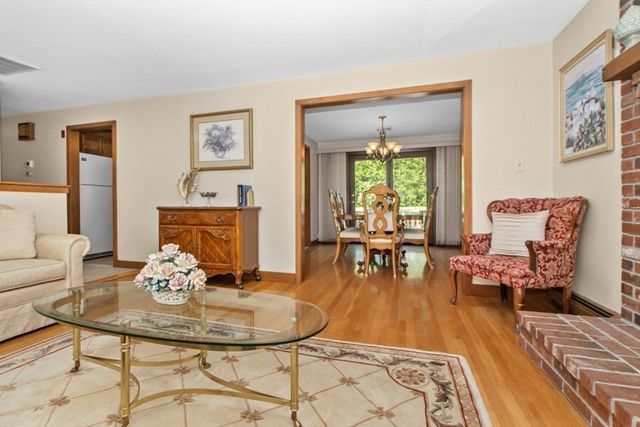 61 Canterbury Road, Waltham, MA 02453