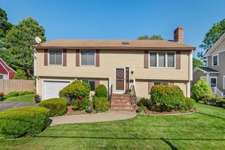 61 Canterbury Road, Waltham, MA 02453