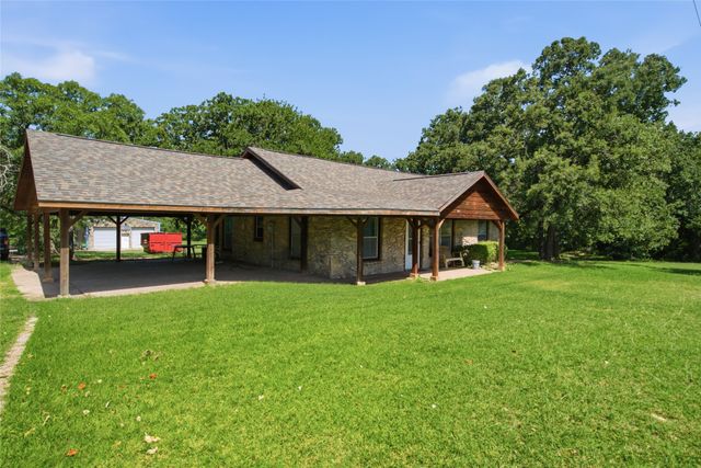 3200 Fairview Road, Millsap, TX 76066