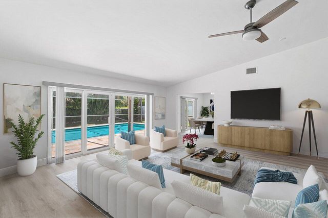 6930 NW 2nd Terrace, Boca Raton, FL 33487