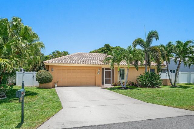 6930 NW 2nd Terrace, Boca Raton, FL 33487