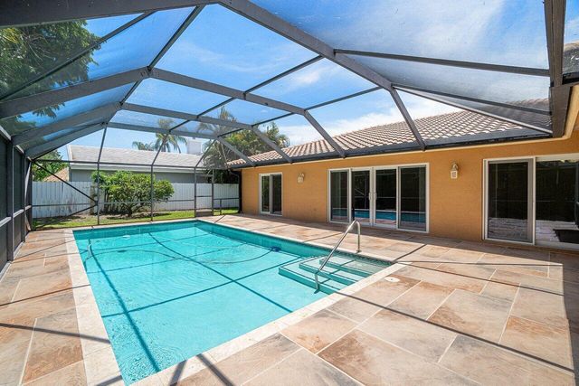 6930 NW 2nd Terrace, Boca Raton, FL 33487