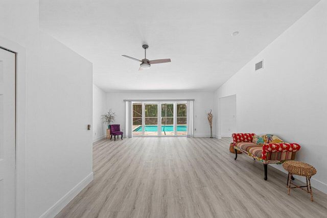 6930 NW 2nd Terrace, Boca Raton, FL 33487