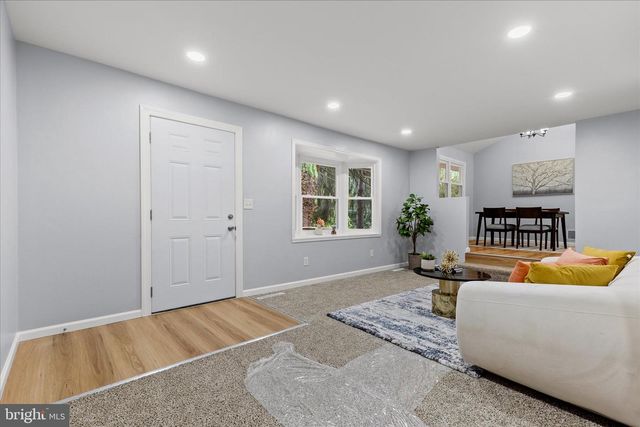42 BEAVER AVE, Enola, PA 17025