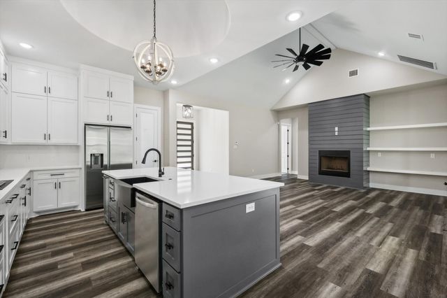 328 Brandon Way, Pottsboro, TX 75076
