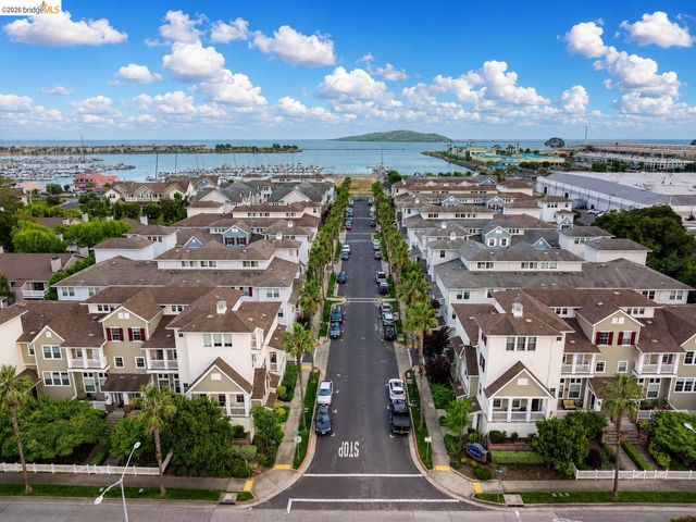2269 Northshore DR, Richmond, CA 94804