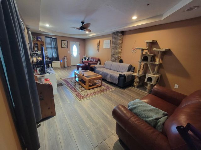 1128 BALTIMORE ST, Hanover, PA 17331