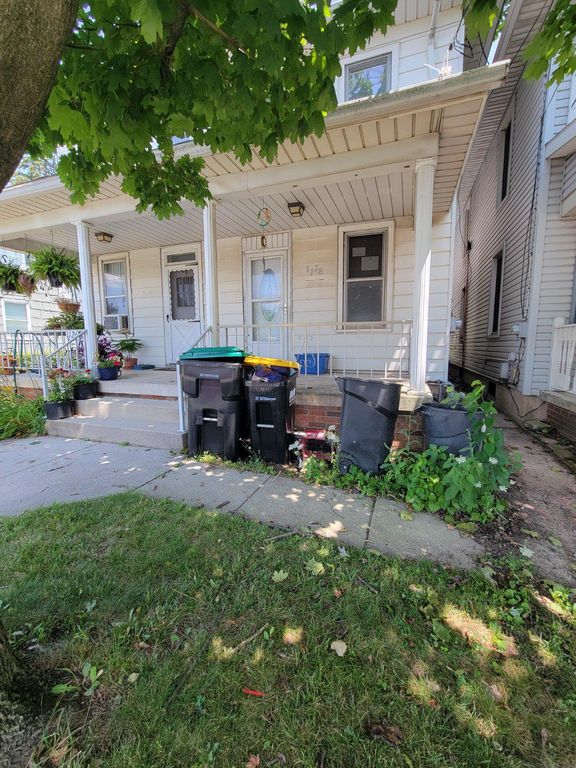 1128 BALTIMORE ST, Hanover, PA 17331