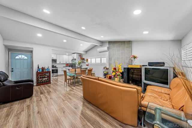 2626 Marathon Dr, San Diego, CA 92123