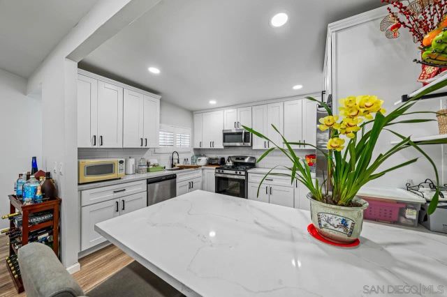 2626 Marathon Dr, San Diego, CA 92123