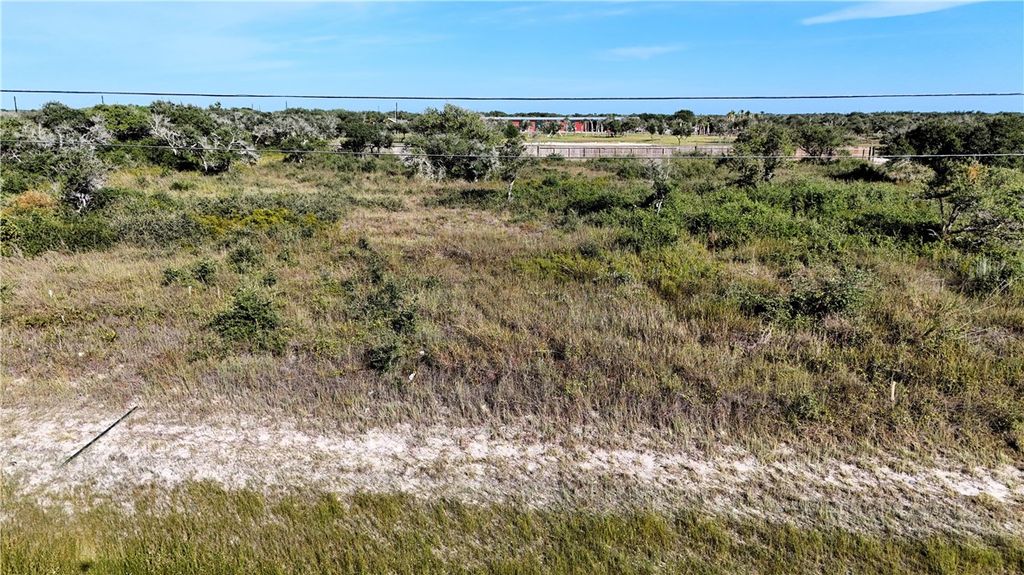 1401 S H 35 BYPASS, Aransas Pass, TX 78336 — photo 2