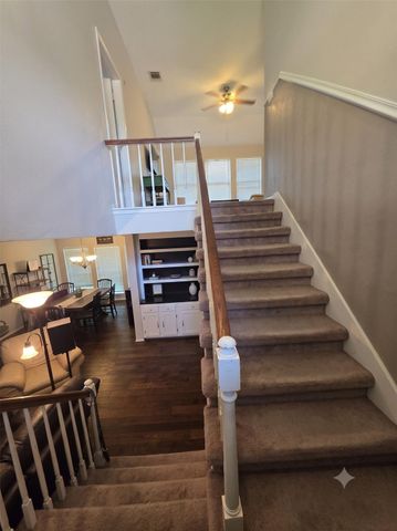 15355 Meadow Village Drive, Houston, TX 77095