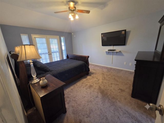 15355 Meadow Village Drive, Houston, TX 77095