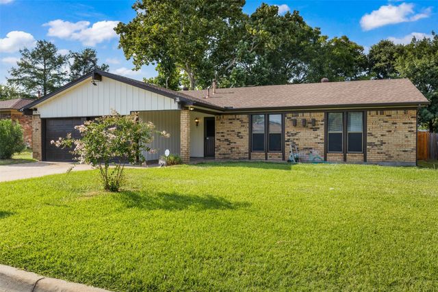 5207 Atlantis Terrace, Arlington, TX 76016