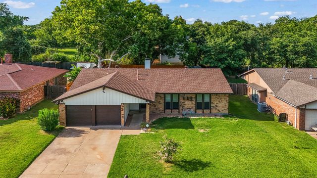5207 Atlantis Terrace, Arlington, TX 76016
