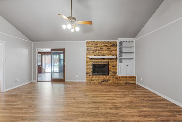 5207 Atlantis Terrace, Arlington, TX 76016