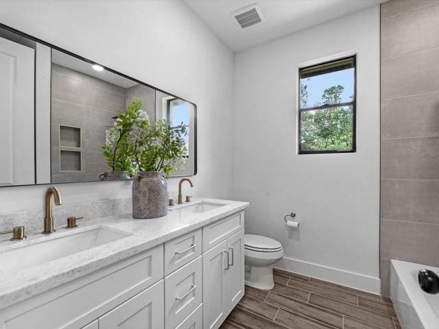 1265 Road 66112, Dayton, TX 77535