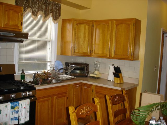 156 Voss Avenue, Yonkers, NY 10703